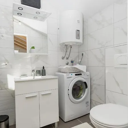 Harmony Np Krka Apartman *